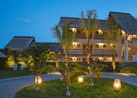 mauricius-hotel-c-mauritius-102_ext_w_1.jpg