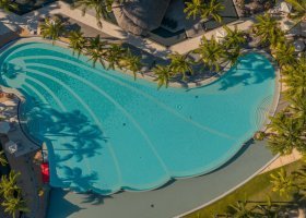 mauricius-hotel-dinarobin-beachcomber-503_ext_w_1.jpg