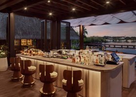 mauricius-hotel-four-seasons-resort-mauritius-341_ext_w_1.jpg