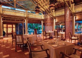 mauricius-hotel-le-prince-maurice-174_ext_w_1.jpg