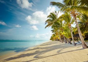 mauricius-hotel-lux-le-morne-175_ext_w_1.jpg