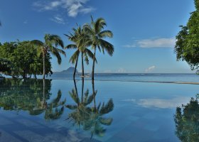 mauricius-hotel-maradiva-resort-villas-spa-063_ext_w_1.jpg