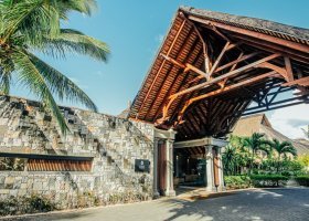mauricius-hotel-paradis-beachcomber-603_ext_w_1.jpg