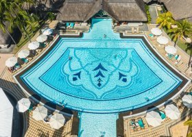 mauricius-hotel-shandrani-beachcomber-549_ext_w_1.jpg
