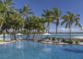 mauricius-hotel-shangri-la-s-le-touessrok-resort-spa-259_ext_w_1.jpg