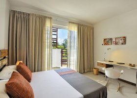 mauricius-hotel-so-beach-villa-003_ext_w_2.jpg
