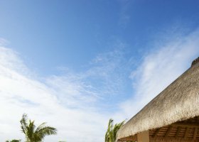 mauricius-hotel-sofitel-so-mauritius-001_ext_w_1.jpg