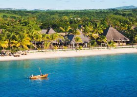 mauricius-hotel-trou-aux-biches-022_ext_w_1.jpg
