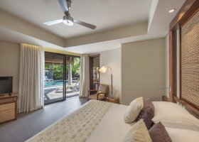 mauricius-hotel-trou-aux-biches-beachcomber-309_ext_w_1.jpg