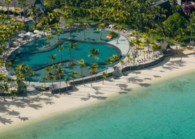 mauricius-hotel-trou-aux-biches-beachcomber-343_ext_w_1.jpg